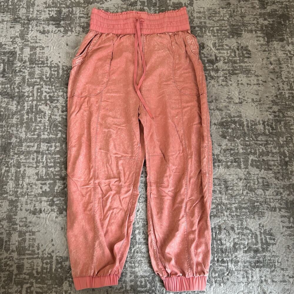 FREE PEOPLE FP Movement Halfzies Pants, Matte Rose Size Small